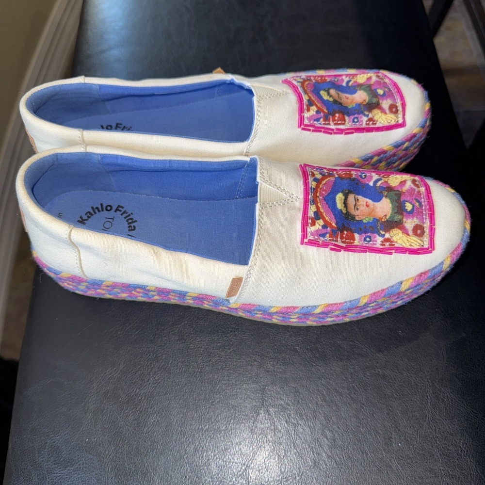 Tom's Frida Kahlo Excellent Preowned Shoes Sz 10 - Picture 5 of 8